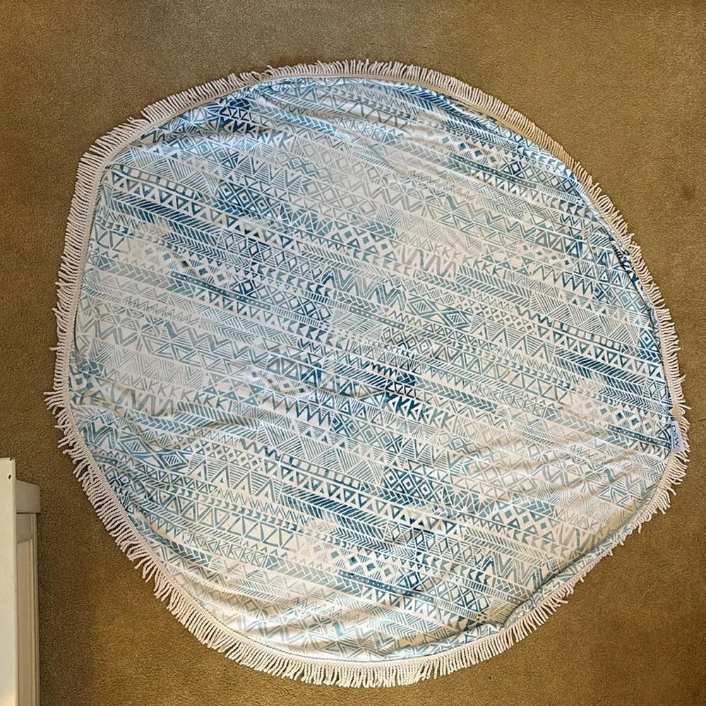 DSW Round Beach Blanket with Fringe Trim
